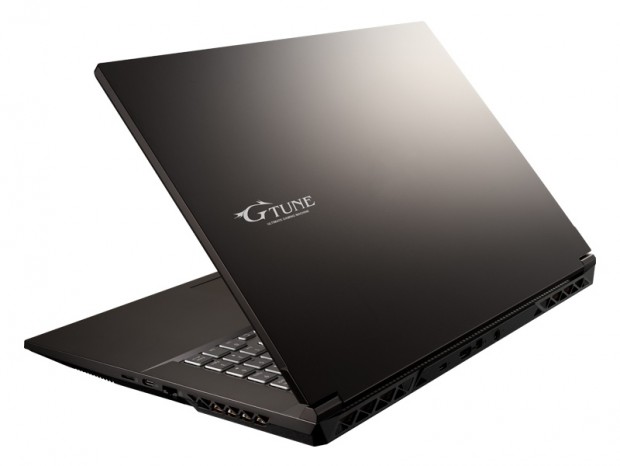 144Hz対応の17.3型大画面液晶を採用するゲーミングノートPC、マウス「G-Tune P7」