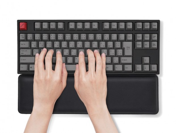 東レ開発の高感度マテリアルを使ったパームレスト「Premium Wrist Rest Nu」