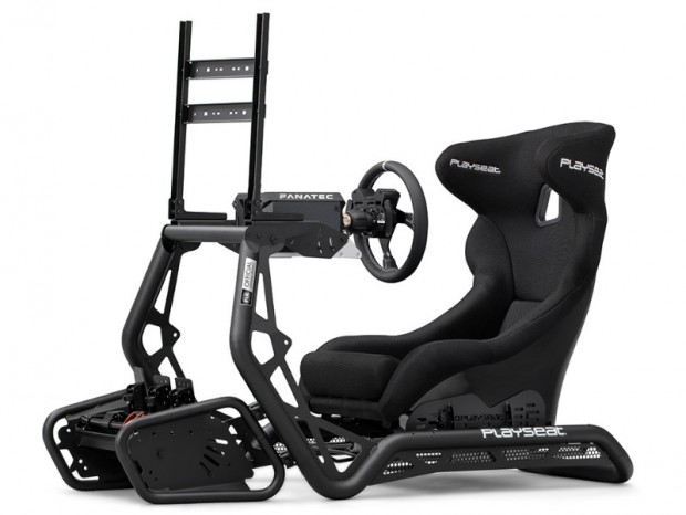 機能性素材「ActiFit」採用レーシングシミュレータ、Playseat「Sensation PRO FIA」
