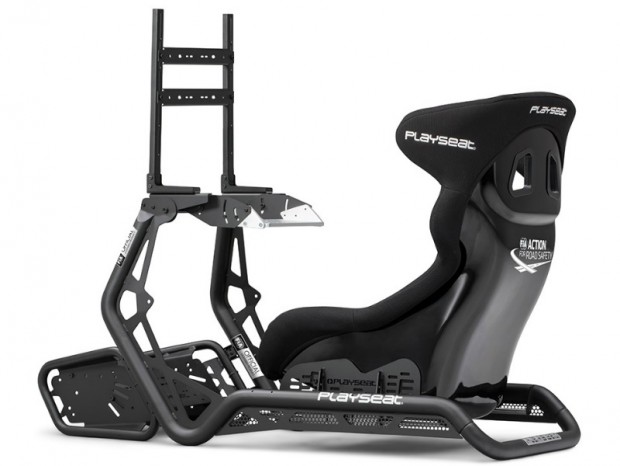 機能性素材「ActiFit」採用レーシングシミュレータ、Playseat「Sensation PRO FIA」