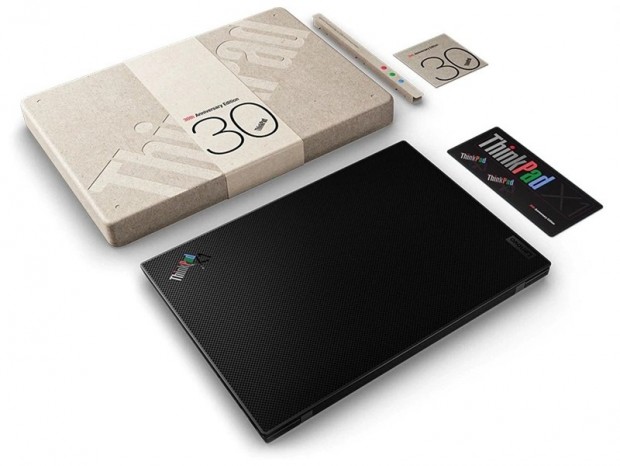 ThinkPad30周年記念の「ThinkPad X1 Carbon Gen 10 30th Anniversary Edition」が1,000台限定販売
