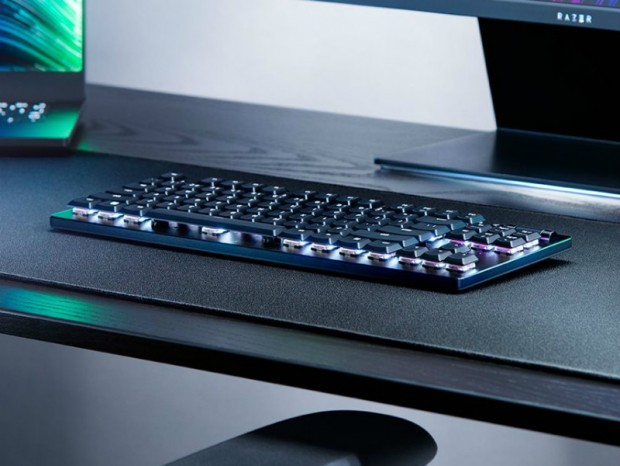 新型ロープロ光学スイッチを採用する「Razer DeathStalker V2 Pro Tenkeyless」国内発売決定