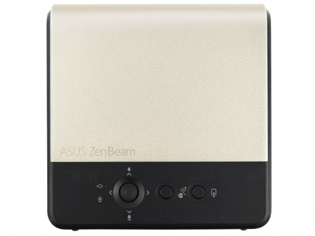 最大4時間のバッテリ駆動に対応するミニLEDプロジェクター、ASUS「ZenBeam E2」