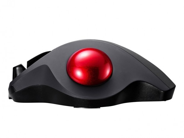 サンワサプライ、手にしっくりフィットする15°傾斜のエルゴトラックボール3製品