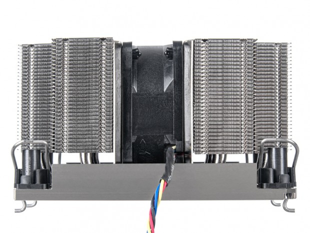 全高65mmでTDP270W対応の次世代Xeon向けCPUクーラー、SilverStone「XE02-4677」