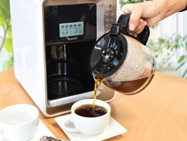 サンコー、3段階ミル装備の全自動コーヒーメーカー「本格派バリスタ」を約1.4万円で発売