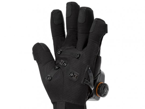 空気圧によるリアルな触覚フィードバックを実現したグローブ型触覚デバイス「HaptX Gloves G1」