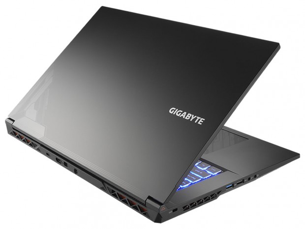 新設計筐体のゲーミングノート、GIGABYTE「G7」発売。第12世代Intel Core i5を搭載
