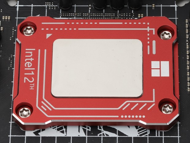 LGA1700 CPUの”反り”を改善するThermalright「LGA1700-BCF」に新色レッド登場