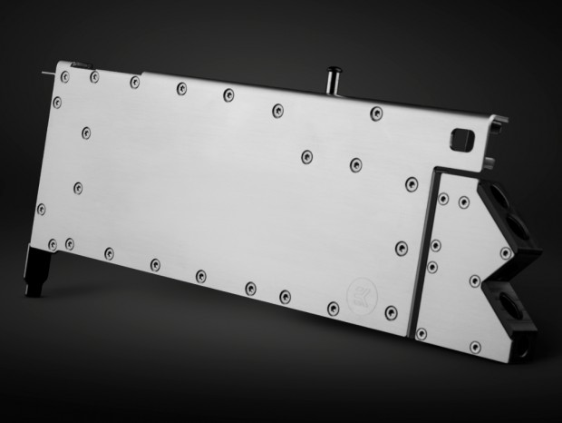 NVIDIA RTX A5000を1スロット化できるウォーターブロックがEKWBから
