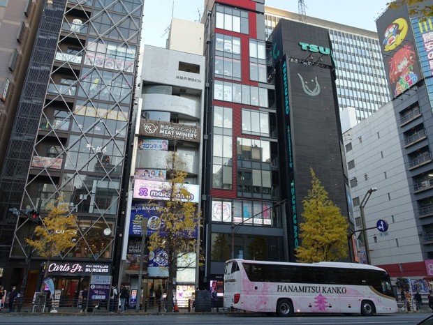 串カツ田中 アキバあいどる店 遠景