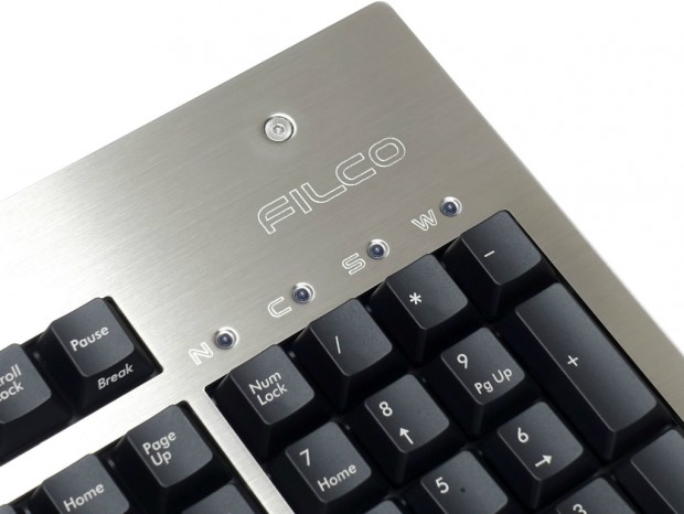 FILCO、「Majestouch Stingray」をメタル筐体化するDIYキット発売開始