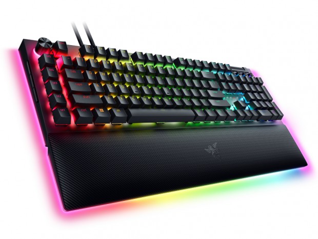 コマンドダイヤルと8つのマクロキーを備えたゲーミングキーボード「Razer BlackWidow V4 Pro」