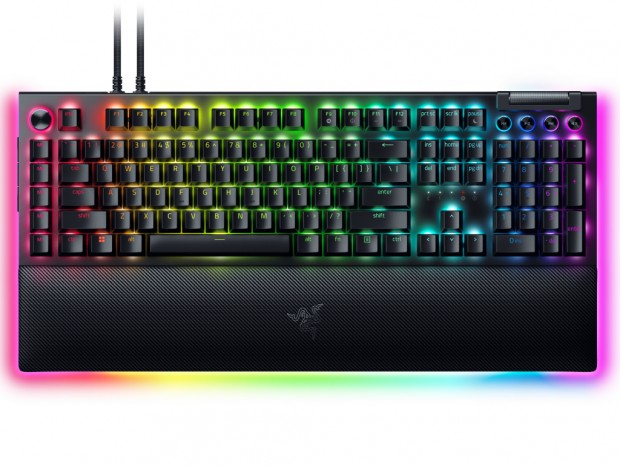 コマンドダイヤルと8つのマクロキーを備えたゲーミングキーボード「Razer BlackWidow V4 Pro」
