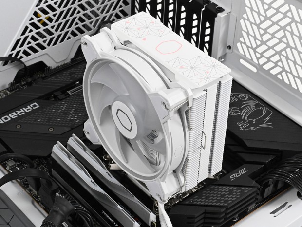 Cooler Master「MasterBox 520 SAKURA Edtion」