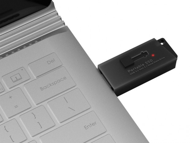 最高1,000MB/sのスティック型ポータブルSSD、ロジテック「LMD-SPBHU3」