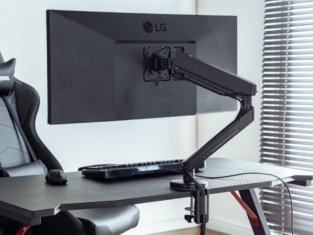LEDイルミネーション機能を搭載した多関節ディスプレイアームがサンワダイレクトから