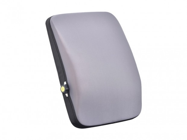 自分だけの腰位置に調整できる「高反発ランバーサポート」がサンコー