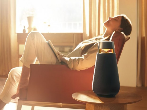 LG、花瓶のような360°サウンドのワイヤレススピーカー「XBOOM360 XO3