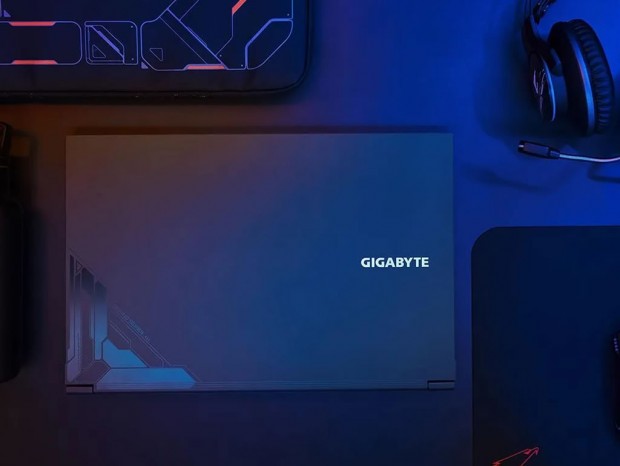 GIGABYTE、GeForce RTX 4060 Laptop GPU搭載15.6型ゲーミングノートを家電量販店で販売