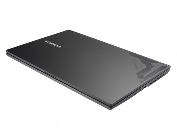 GIGABYTE、GeForce RTX 4050搭載のエントリー向けゲーミングノート「G5 MF-F2JP313SH」