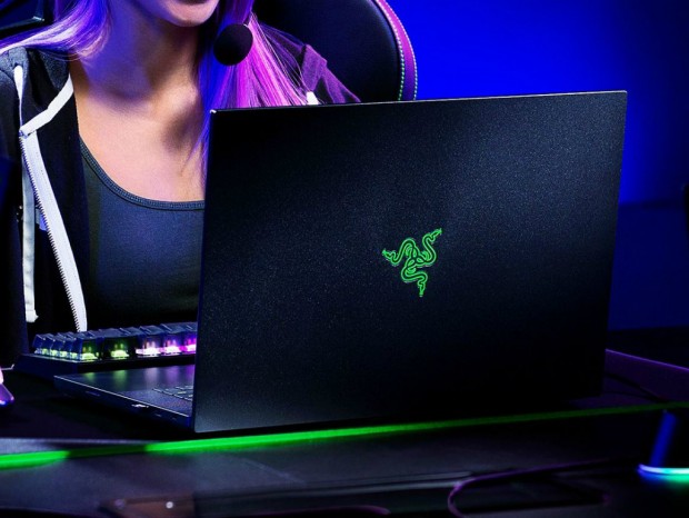 GeForce RTX 4070とデュアルモードMini LED搭載ゲーミングノートPC「Razer Blade 16」発売