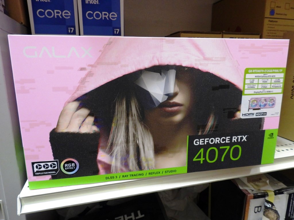 acgカード      RM3⭐︎7        美品 Amazon | チェンソーマン パワーちゃん 金属カード ACGカード セクシー