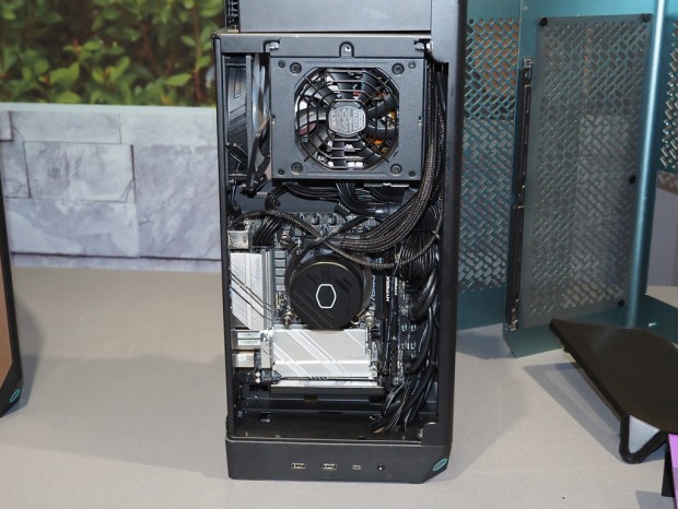 Cooler Master NCORE 100 MAX