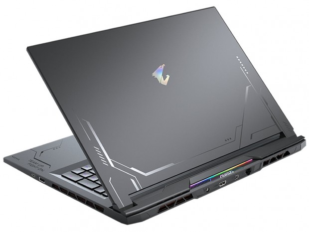 GeForce RTX 4090 Laptop GPU標準の17.3型QHDノート、GIGABYTE「AORUS 17X AZF-D5JP665JP」