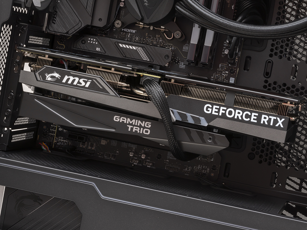 MSI「GeForce RTX 4070 GAMING X TRIO 12G」で話題の「ディアブロ IV