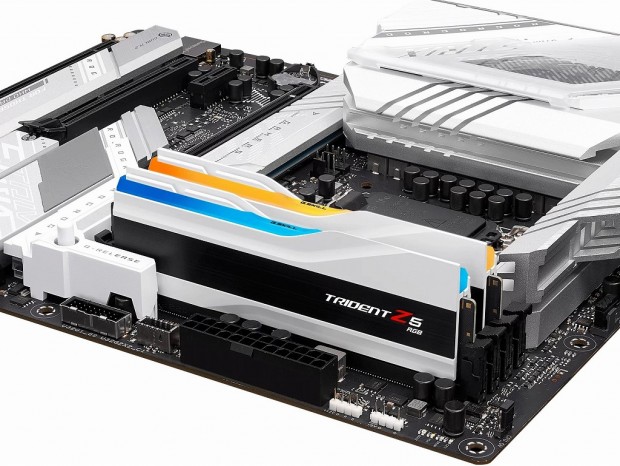 G.Skill RGB対応（ホワイト） DDR5 48G 24GB 2枚組 G.SKILL、最大8,200MHz動作に対応する「Trident Z5 RGB」のホワイト