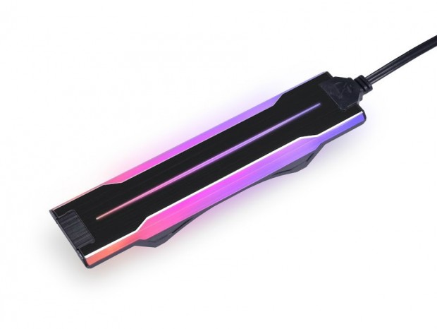 Lian Li、液晶ポリマー採用の連結ファン「UNI FAN P28」専用ARGBストリップキット発売
