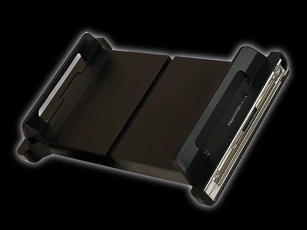ミヨシ、Joy-Conをスマホ用ゲームパッドに転用できるマウントパーツ発売