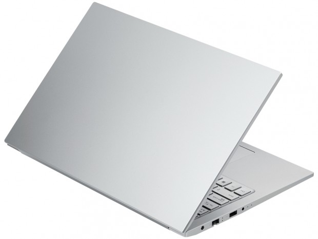 低消費電力型CPU搭載の15.6型スタンダードノートがサードウェーブから