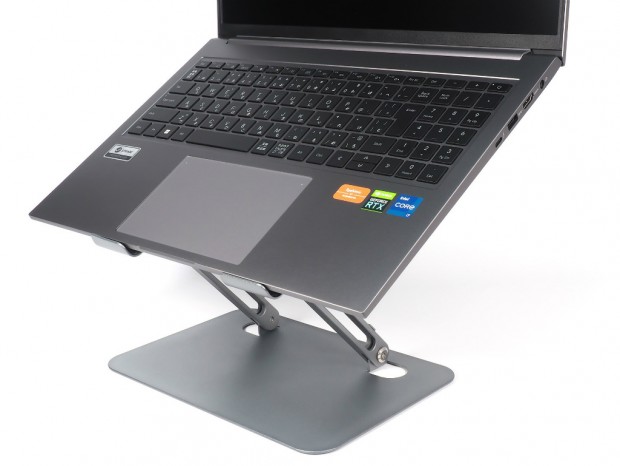 高さや角度を自由に調整できるスチール製ノートPCスタンドが上海問屋から