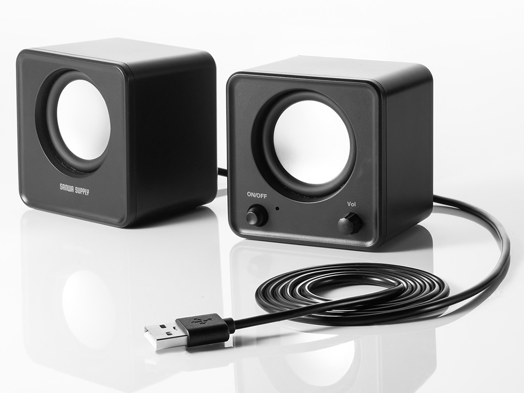 背面にパッシブラジエーターを搭載する超コンパクトサイズのUSB