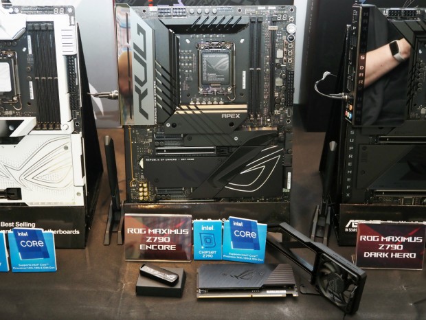 ROG MAXIMUS Z790 APEX ENCORE
