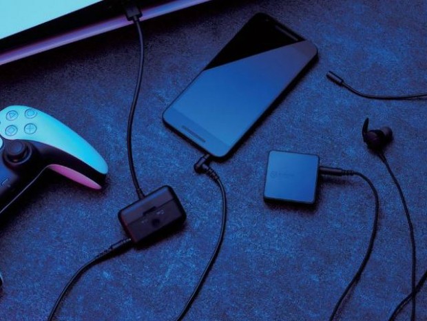 スマホとゲームの音声を同時に再生できる2.4GHzワイヤレスゲーミングミキサーがエレコムから