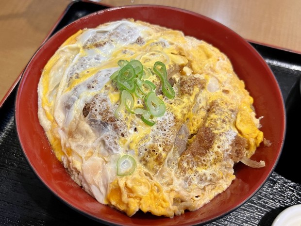 炉ばた 石くら