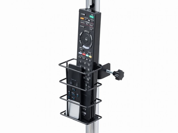 支柱やポールに収納を追加できる、クランプ式の小型バスケットがサンワダイレクトから