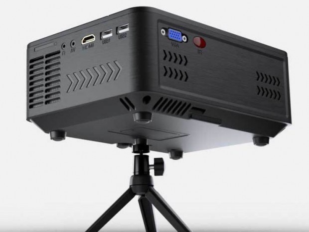 150型相当の投影ができる専用三脚付属ワイヤレスプロジェクターがエアリアから