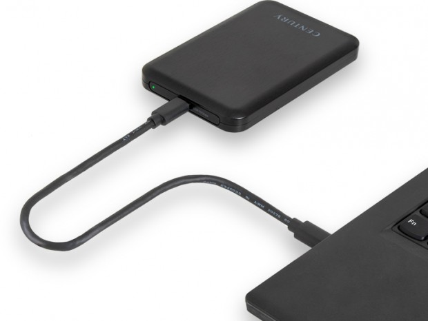 ツールレスで組み立てられる2.5インチHDD/SSDケース、センチュリー「カンタンBOX2.5 USB10G」