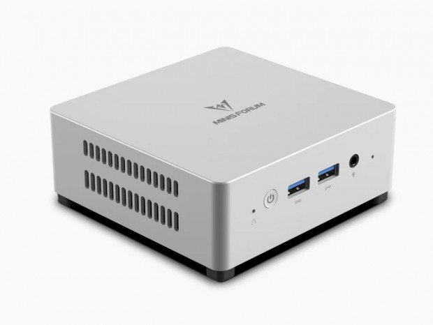 トリプルディスプレイ対応のIntel N100搭載小型デスクトップPC、MINISFORUM「UN100L」