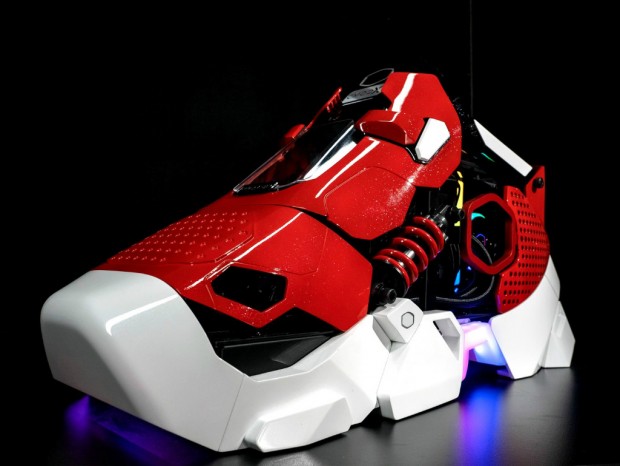 Cooler Masterのスニーカー型ケース採用オリジナルPCがオリオスペックで予約受付開始