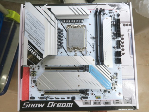B760M Snow Dream D5