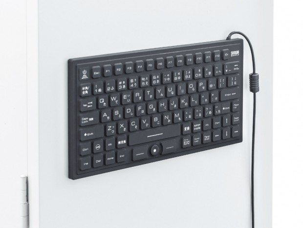 マグネットでスチール面に貼り付く防水/防塵キーボードがサンワサプライから