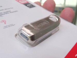 SanDisk Ultra Luxe USB Type-C Flash Drive
