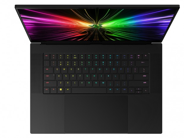 240Hz/OLEDとGeForce RTX 4090搭載の16型ゲーミングノートPC「Razer Blade 16」発売