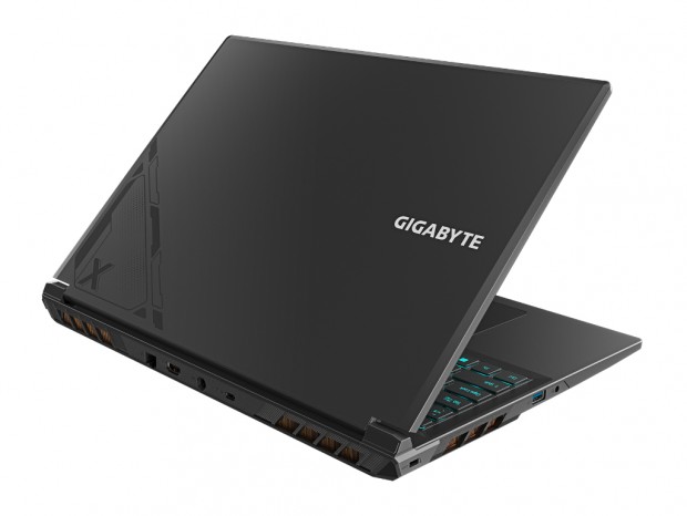 GIGABYTE、16型(WUXGA/165Hz)液晶採用ゲーミングノート「G6X」に家電量販店専売モデル