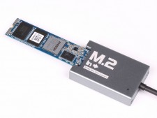 挿すだけでNVMe M.2 SSDをUSB化する、タイムリー「UD-M2IN」の使い勝手を確かめてみた